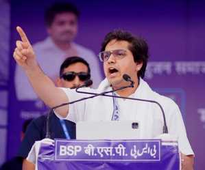 बहुजन समाज को अपने बीच छिपे बहरूपियों से सावधान रहना होगा : आकाश आनंद